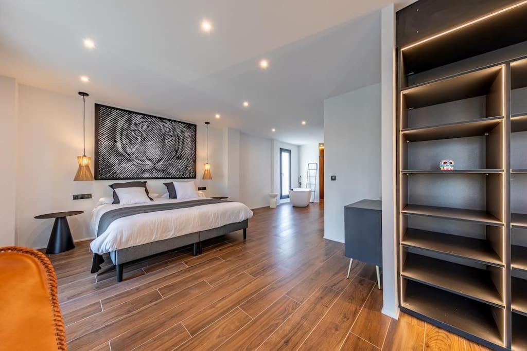Villa Con Piscina Privada Gelves Bagian luar foto